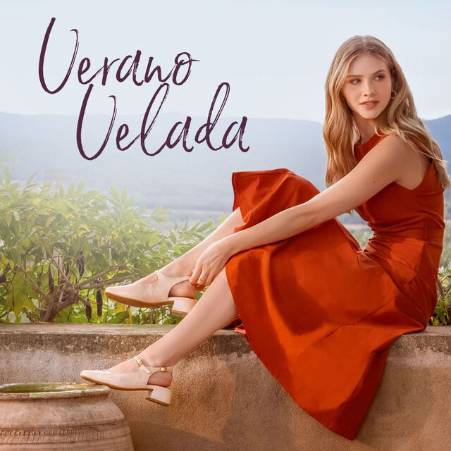Fiesta de verano. Presentamos la sandalia Leyla en color tostado.