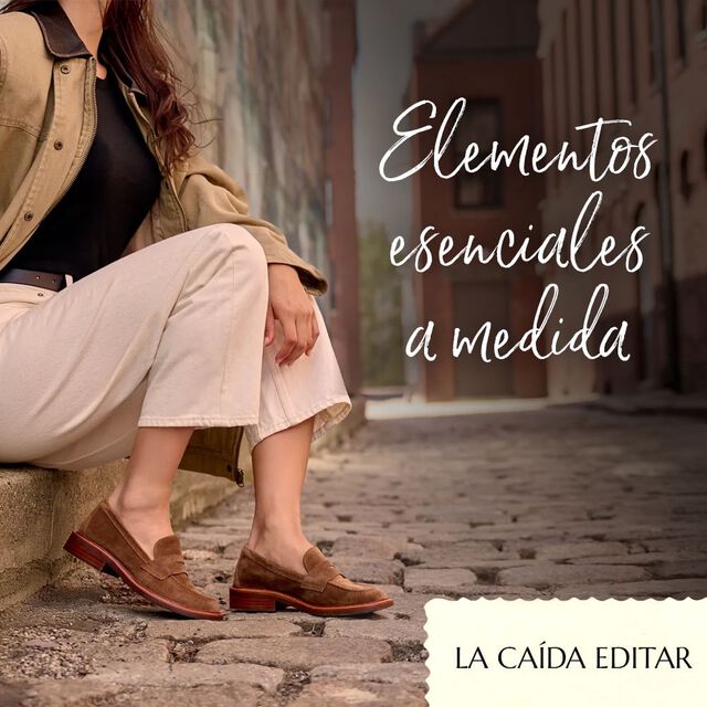 Elementos esenciales a medida. La edición de otoño. Presentamos el mocasín Mara en marrón.